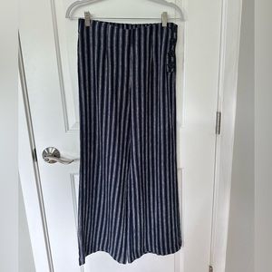 GAP Wide Leg Pants